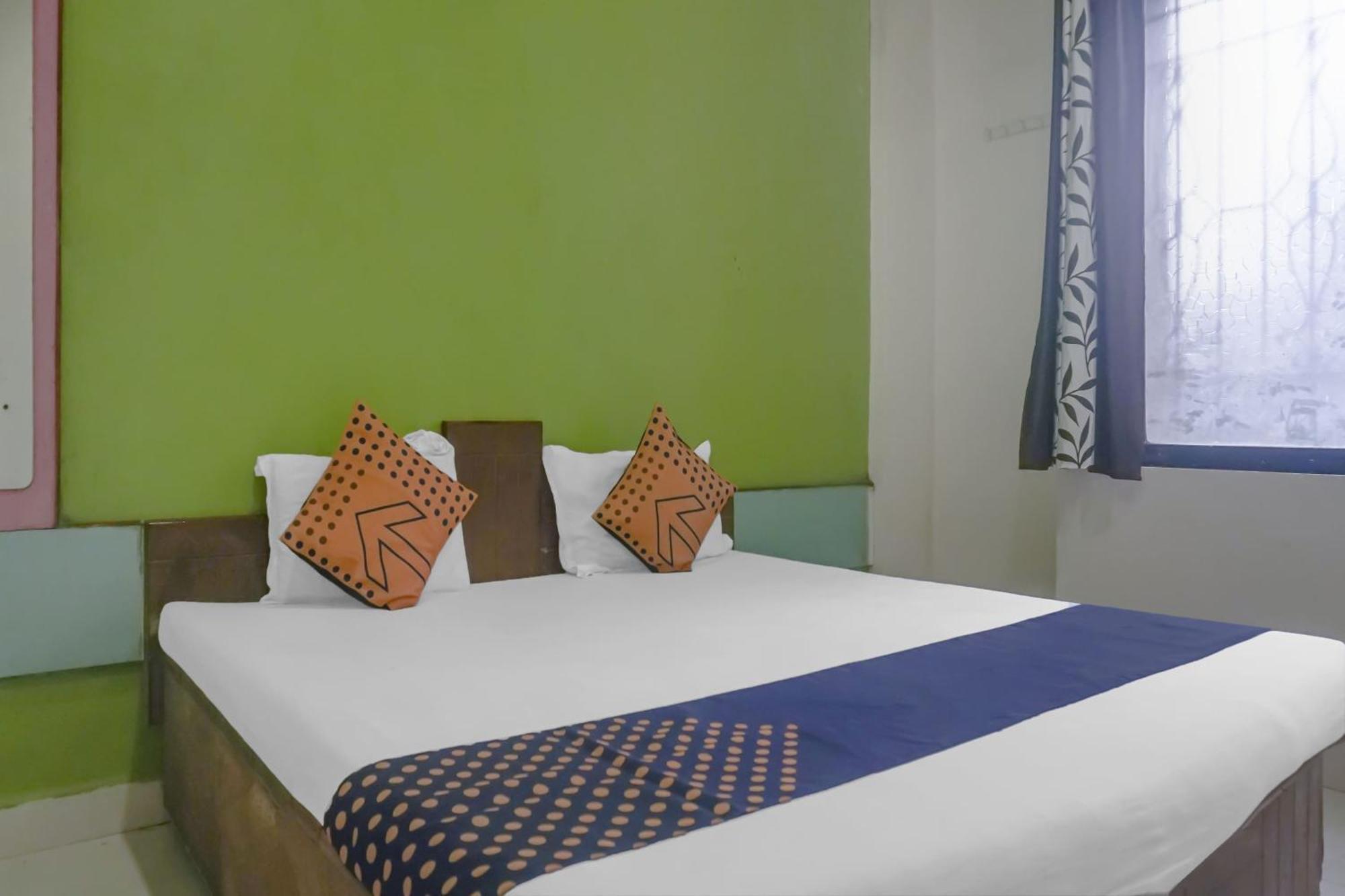 สปอต ออน 75667 โฮเทล พีค็อก การ์เดน ลอดจ์ Hotel Kharakvasla ภายนอก รูปภาพ