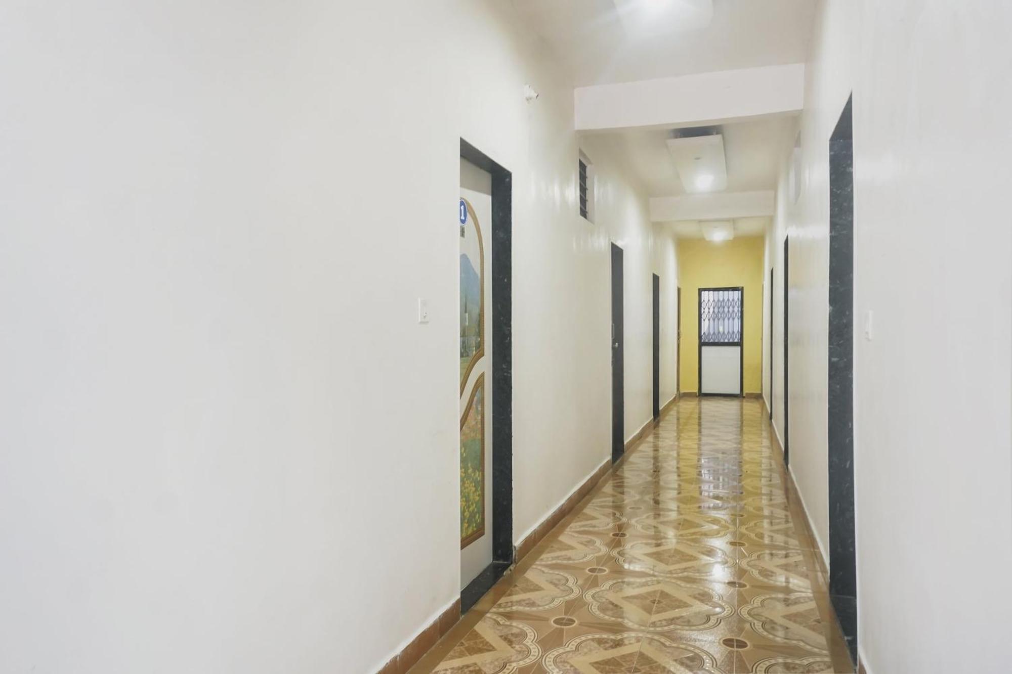 สปอต ออน 75667 โฮเทล พีค็อก การ์เดน ลอดจ์ Hotel Kharakvasla ภายนอก รูปภาพ