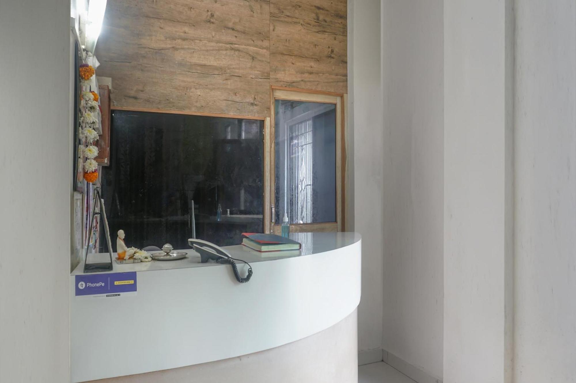 สปอต ออน 75667 โฮเทล พีค็อก การ์เดน ลอดจ์ Hotel Kharakvasla ภายนอก รูปภาพ