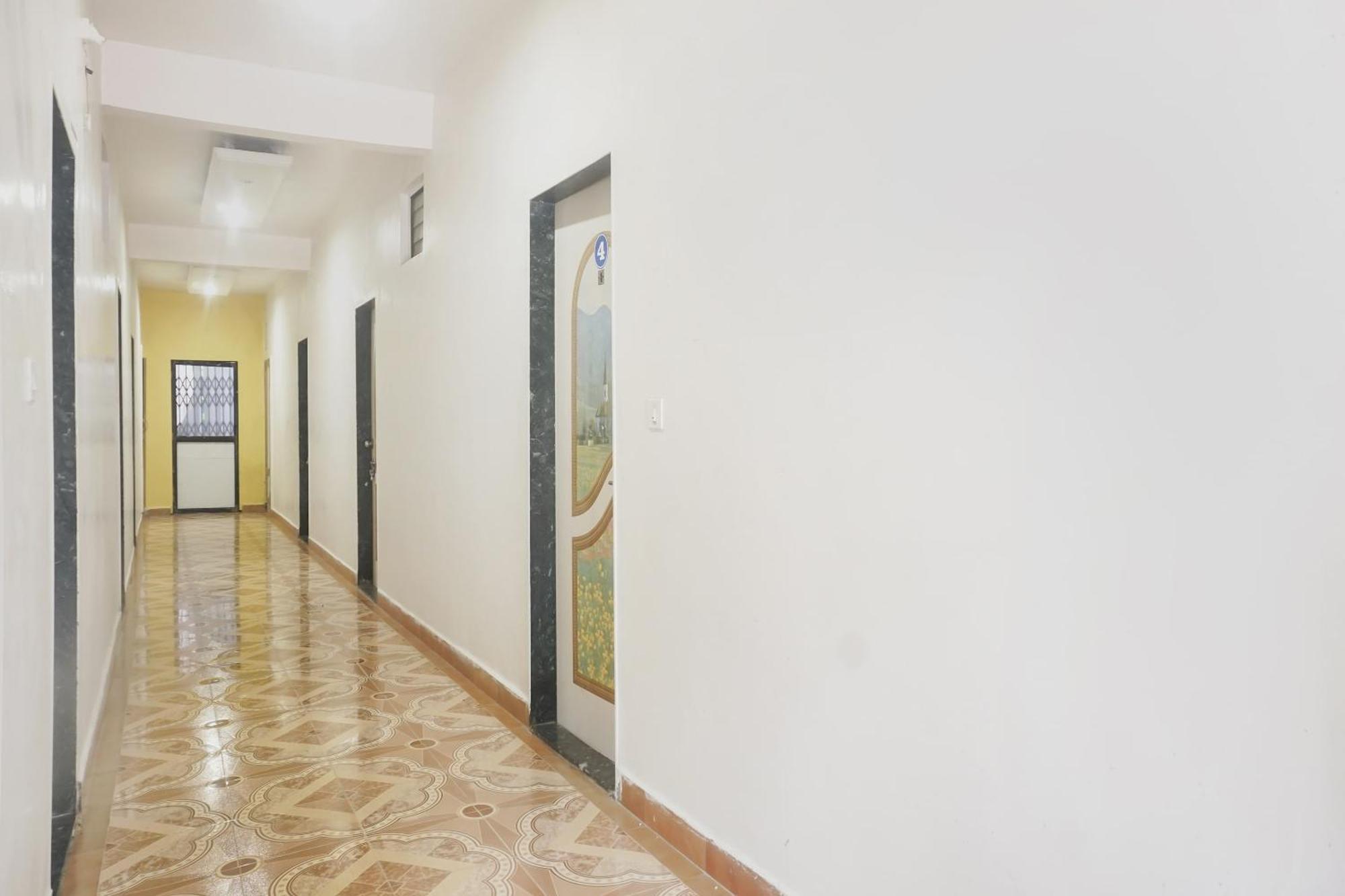 สปอต ออน 75667 โฮเทล พีค็อก การ์เดน ลอดจ์ Hotel Kharakvasla ภายนอก รูปภาพ